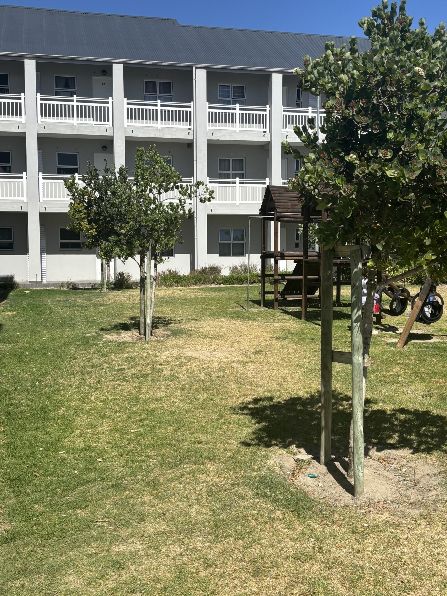 1 Bedroom Property for Sale in Haasendal Western Cape